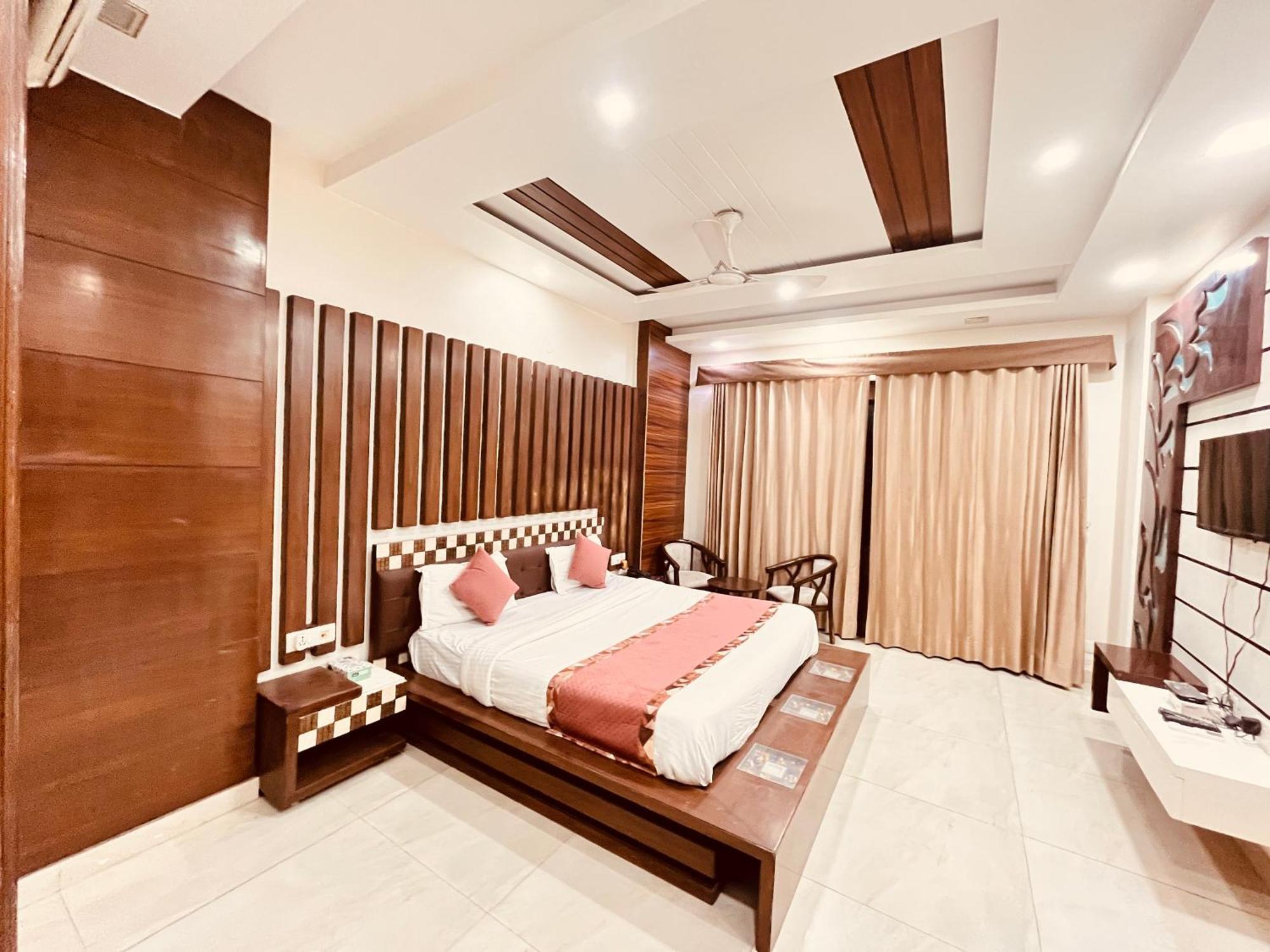 South Inn - Green Park Near Hauz Khas South Delhi Neu-Delhi Exterior foto