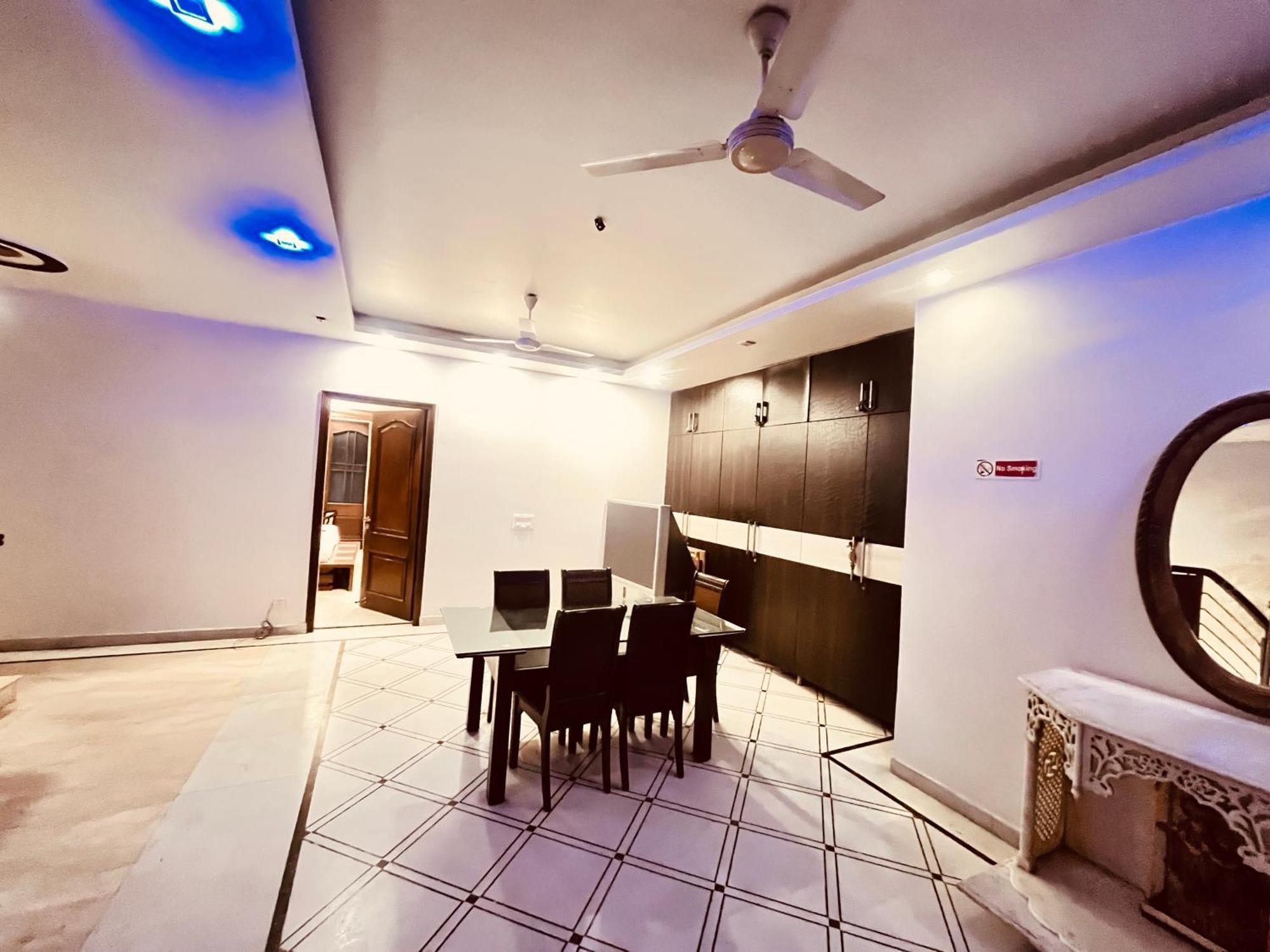 South Inn - Green Park Near Hauz Khas South Delhi Neu-Delhi Exterior foto