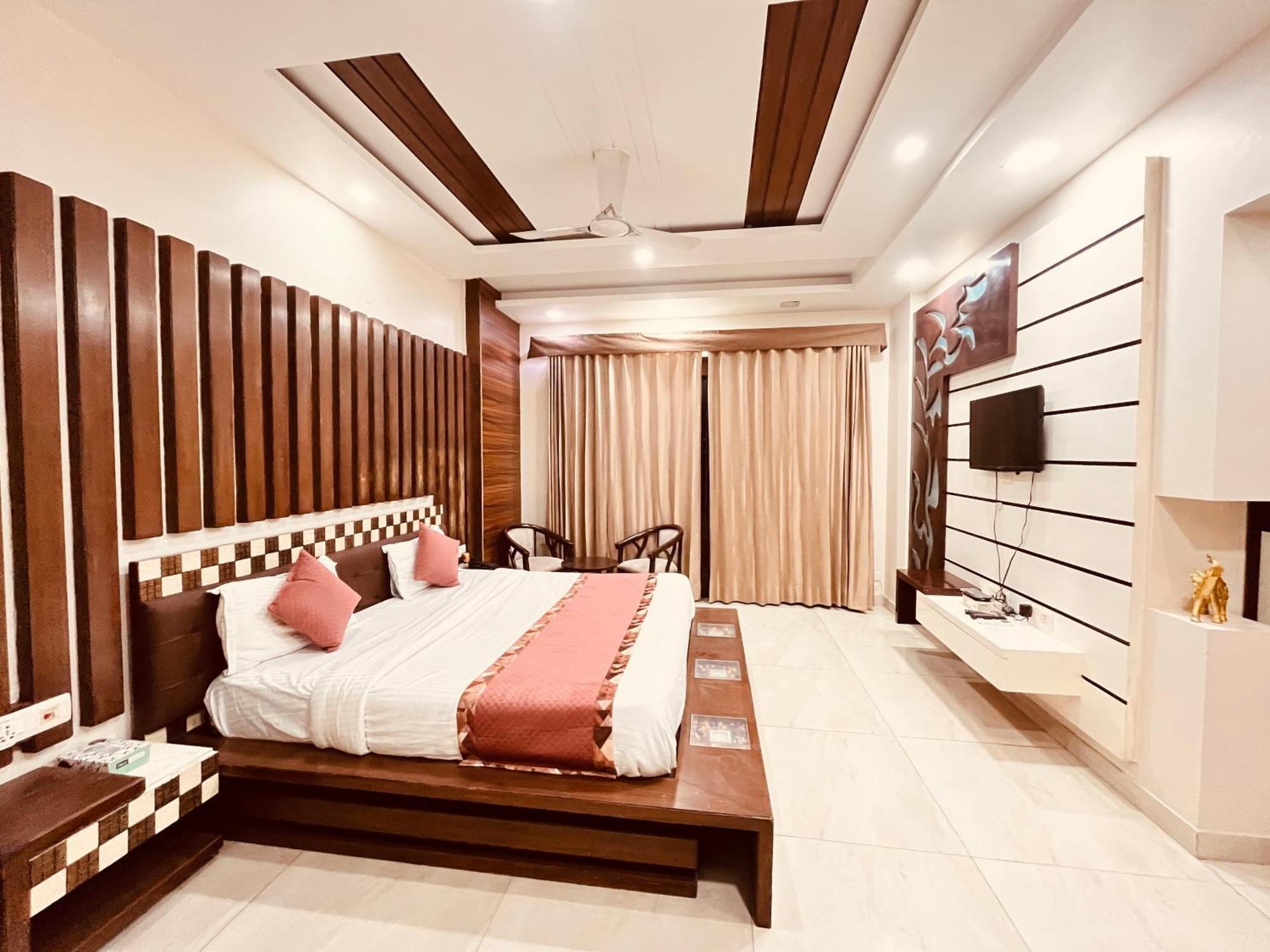 South Inn - Green Park Near Hauz Khas South Delhi Neu-Delhi Exterior foto